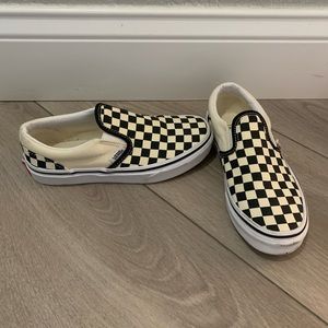 Youth Girls B/W checkered Van’s